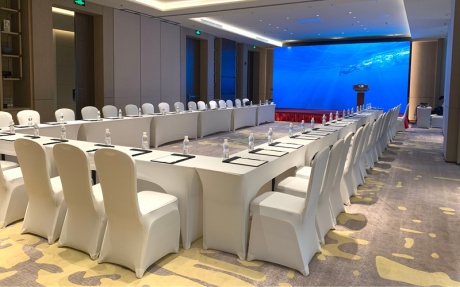 多功能厅 [ 最大8桌 · 高0.0m · 无柱 ·  ]